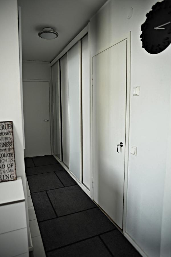 Scandinavian Modern Home 34 1Br City Center In Kamppi Tyoemiehenkatu Helsinki Extérieur photo