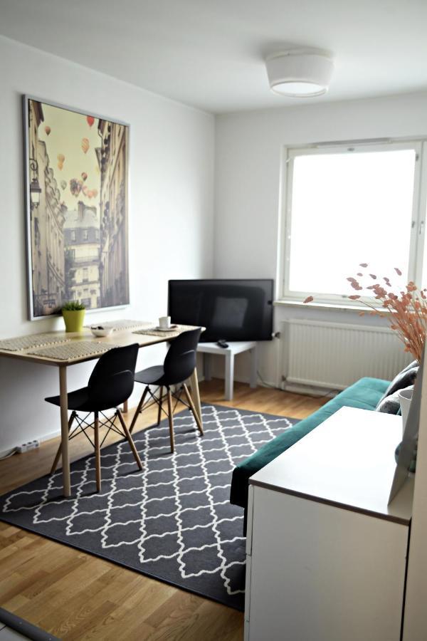 Scandinavian Modern Home 34 1Br City Center In Kamppi Tyoemiehenkatu Helsinki Extérieur photo