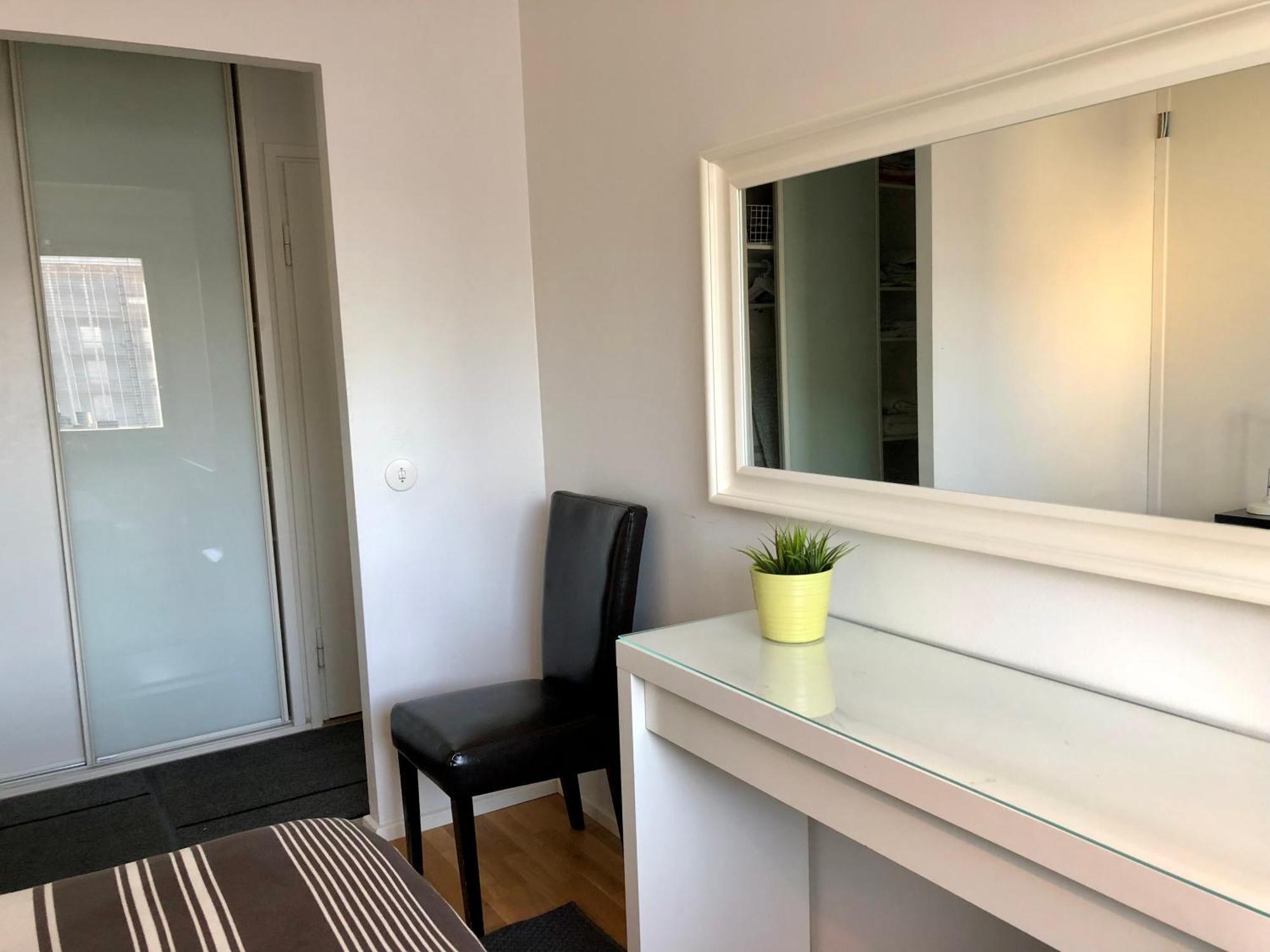 Scandinavian Modern Home 34 1Br City Center In Kamppi Tyoemiehenkatu Helsinki Extérieur photo